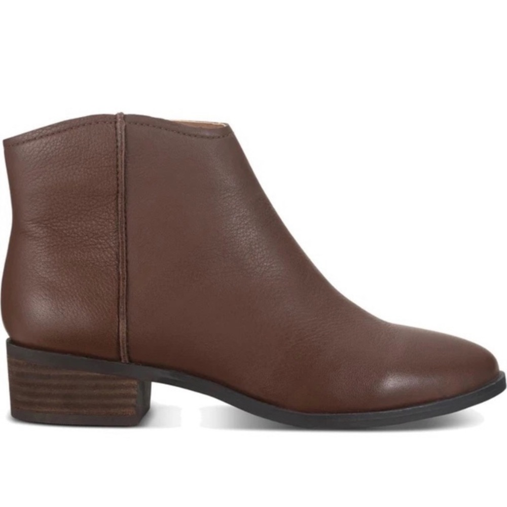 American Rag Jolene Leather Almond Toe Ankle Fashion Boots in Cognac